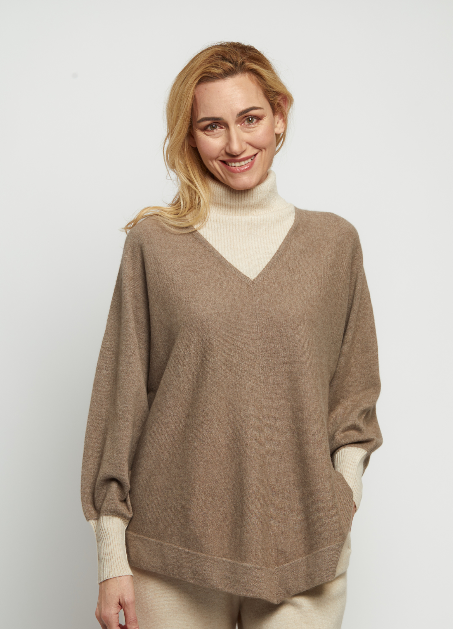 The Ultimate Guide to Sustainable Cashmere: Conscious Fashion for the Modern Wardrobe