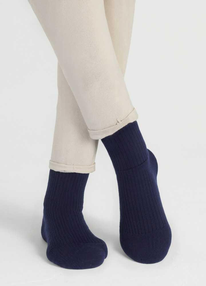 Denner cashmere Ribbed Socks in Black