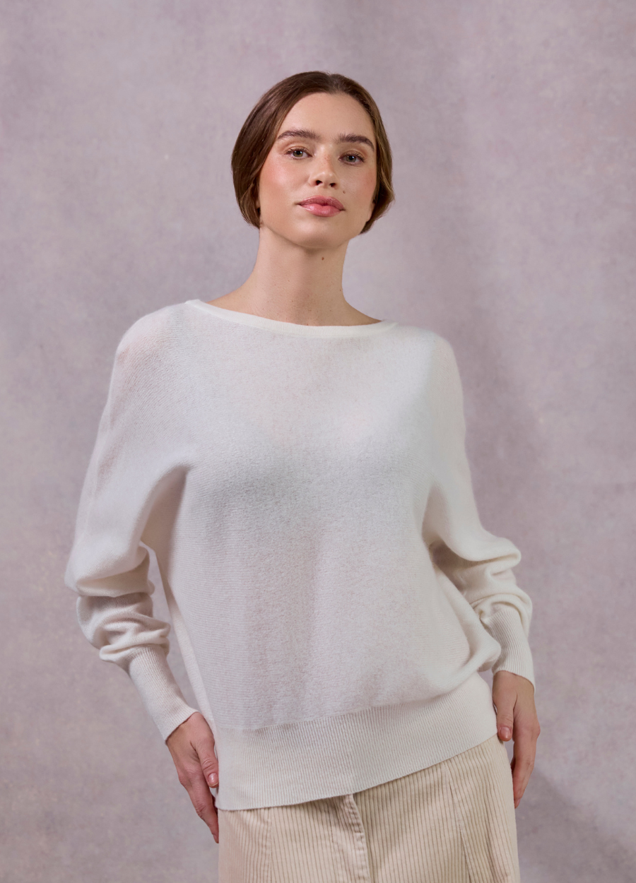 Denner women's cashmere Alaia Boat Neck in Organic White