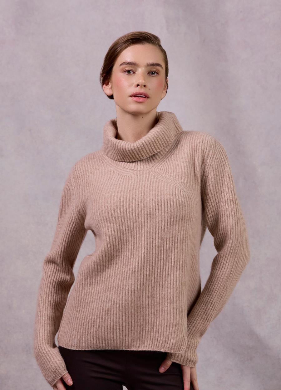 Natalia Cable (Merino Blend)