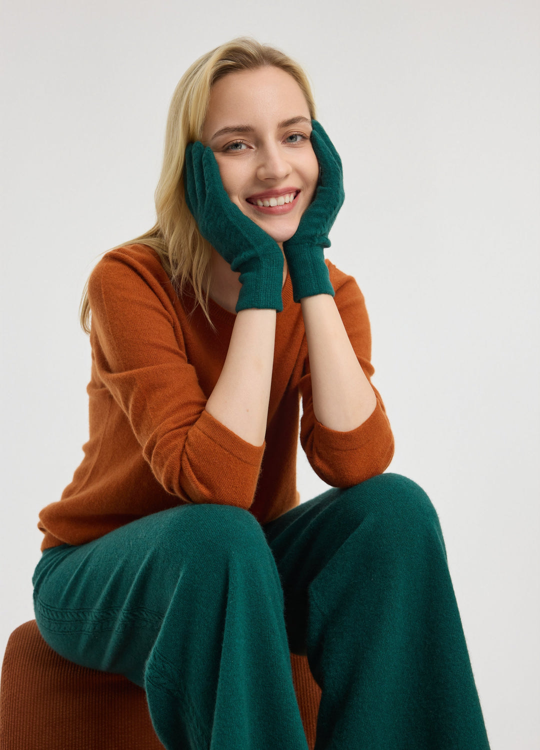 Cashmere Ladies Cable Gloves