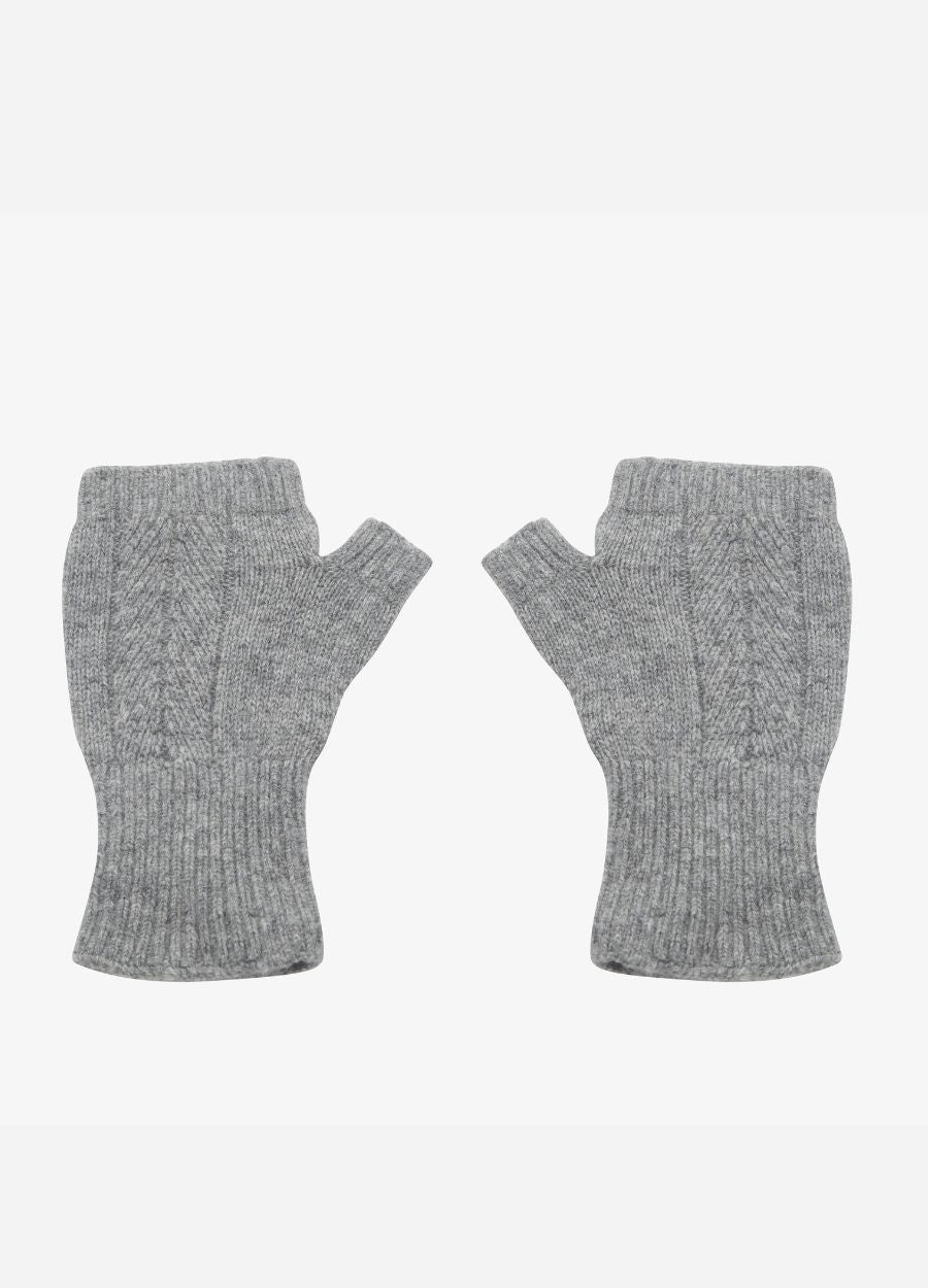 Cashmere Cable Wristwarmers