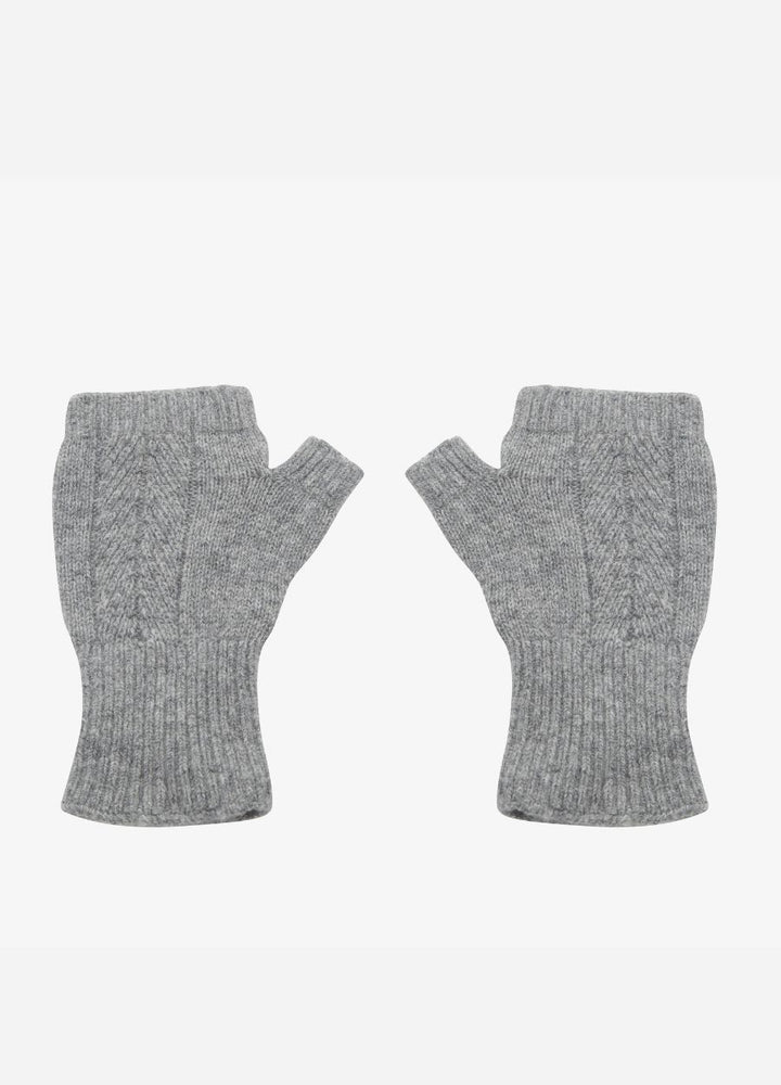 Cashmere Cable Wristwarmers