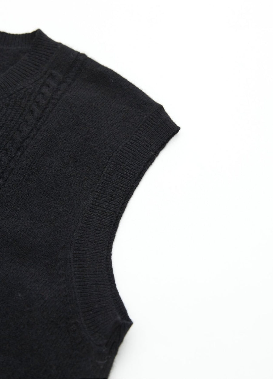 Cashmere Cable Detail-Button Gilet