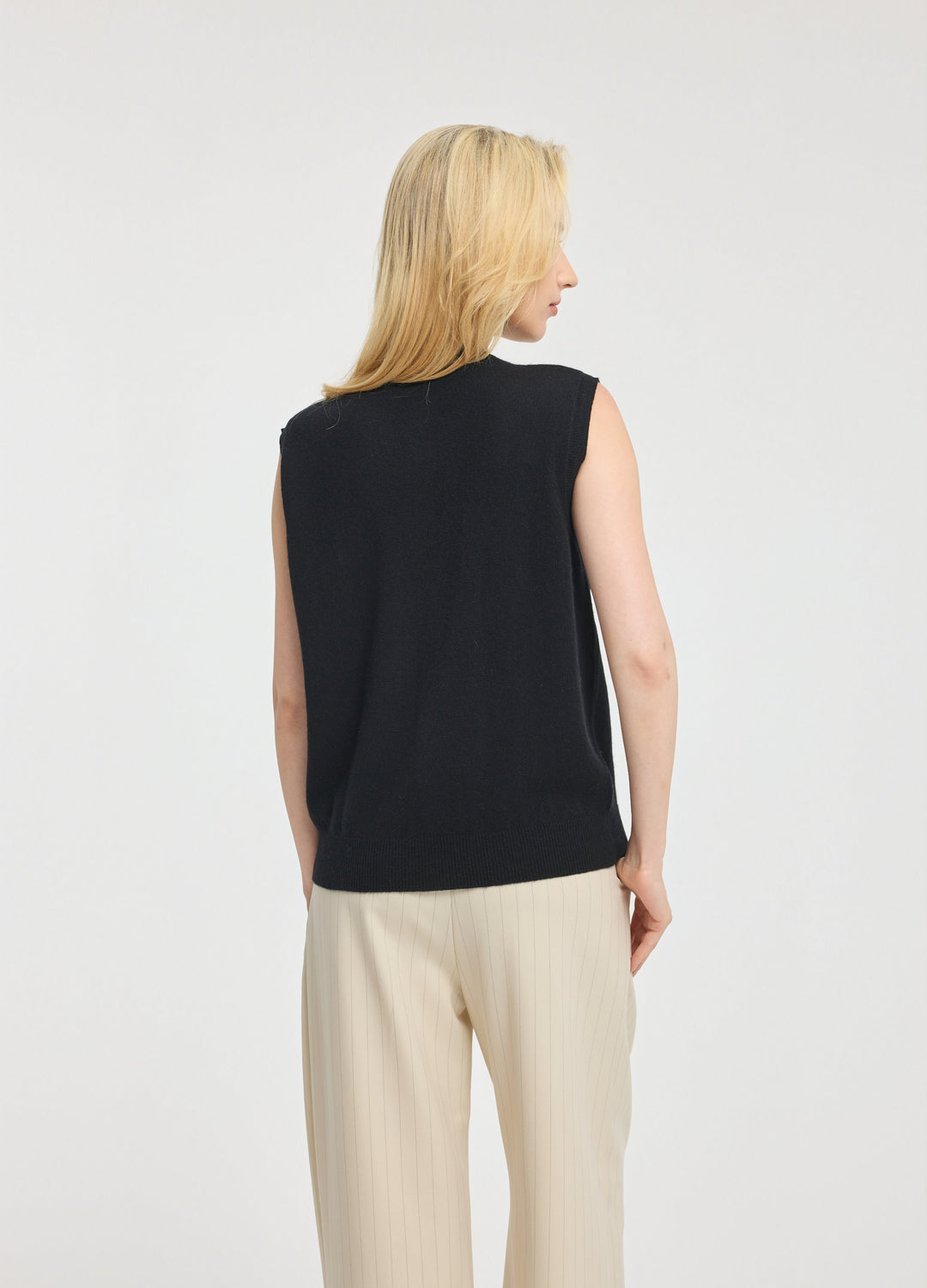 Cashmere Cable Detail-Button Gilet