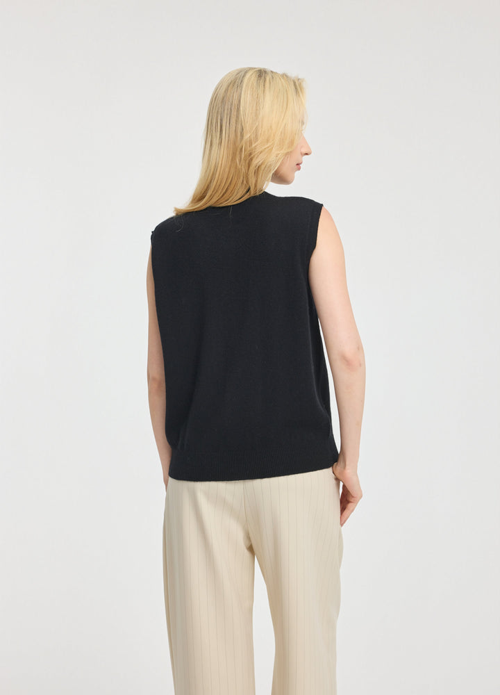 Cashmere Cable Detail-Button Gilet