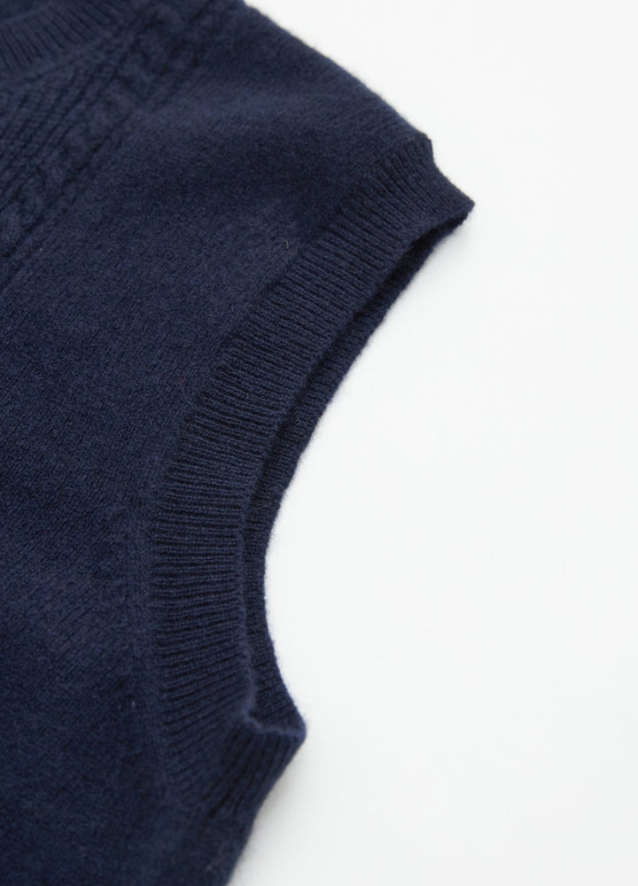 Cashmere Cable Detail-Button Gilet