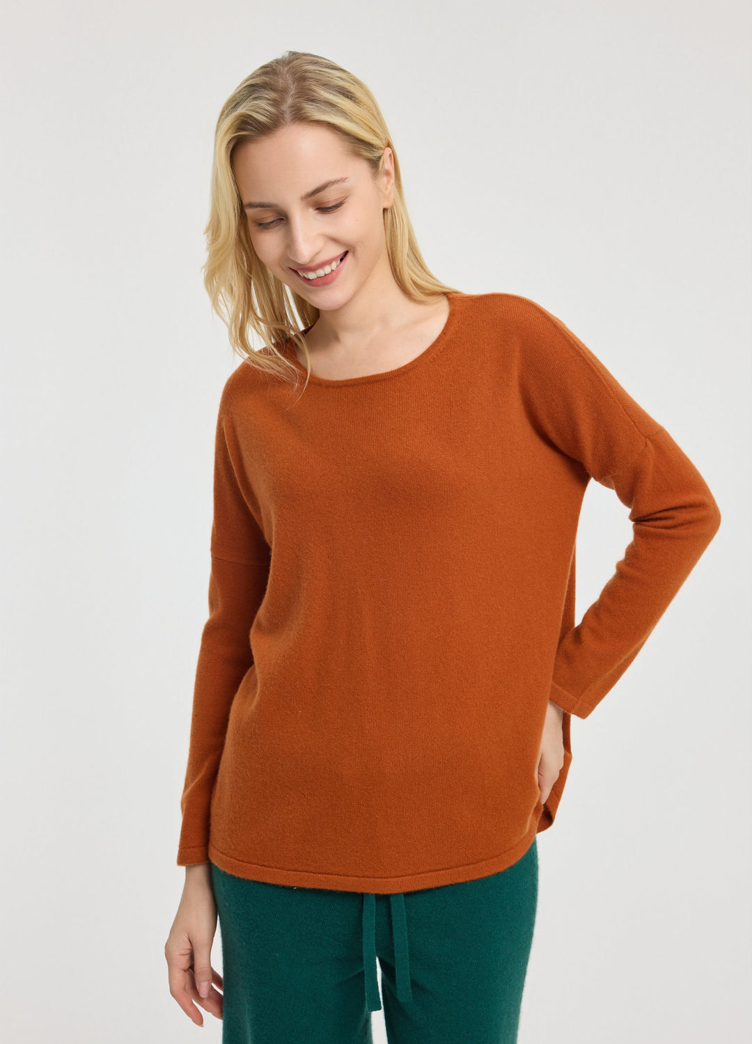 Cashmere Curved-Hem Jumper