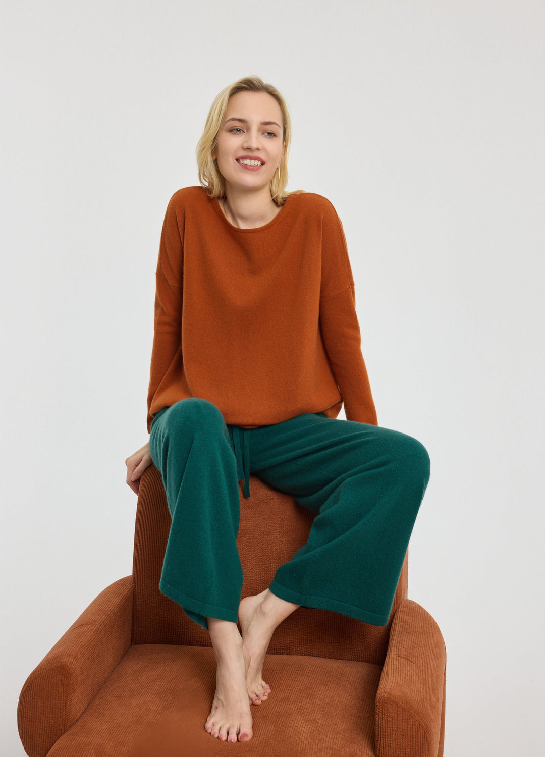 Cashmere Curved-Hem Jumper