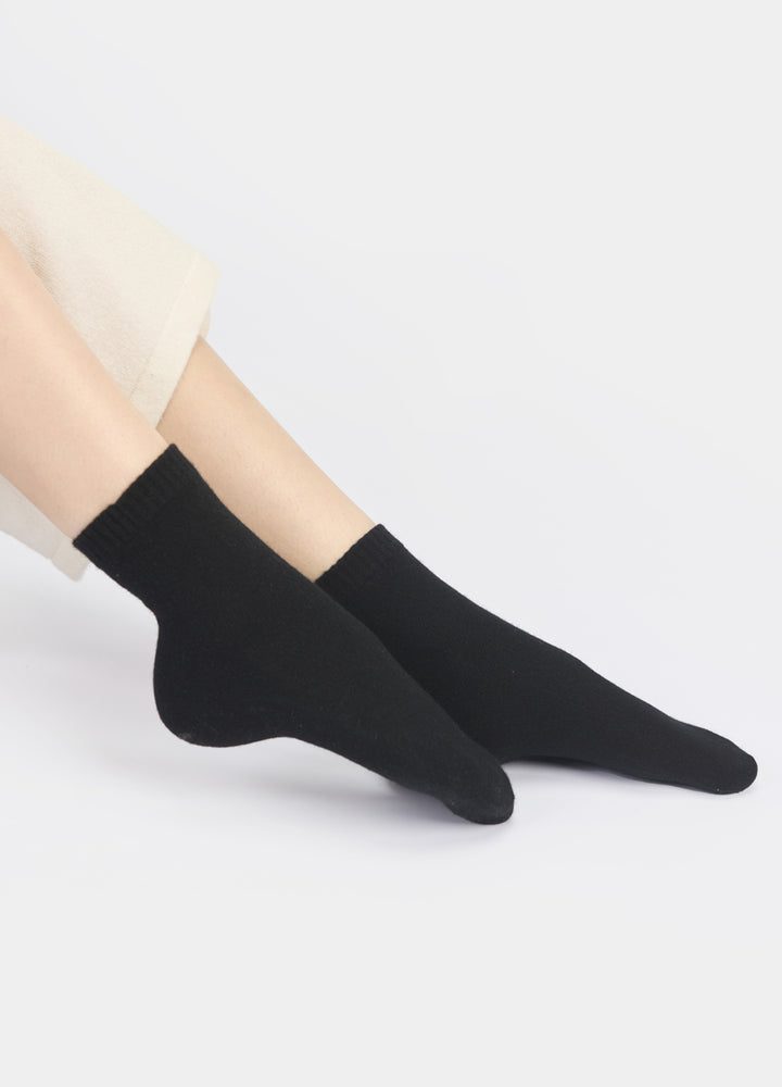 Denner cashmere Socks in Black