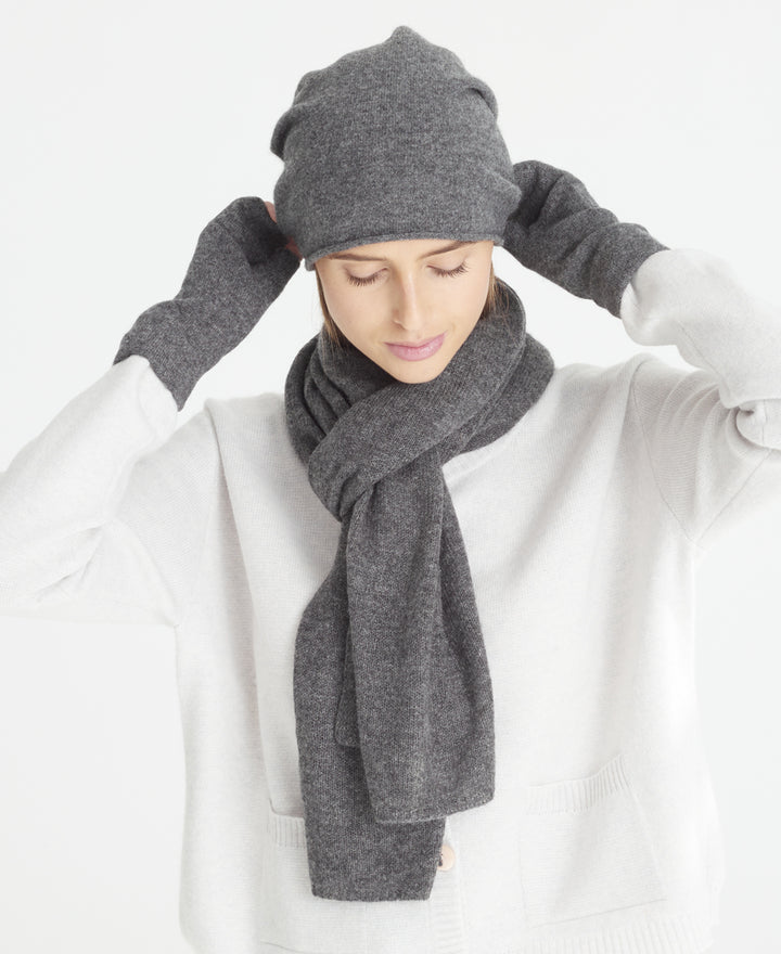 Denner cashmere Knitted Hat (Classic Colours) in Derby Grey