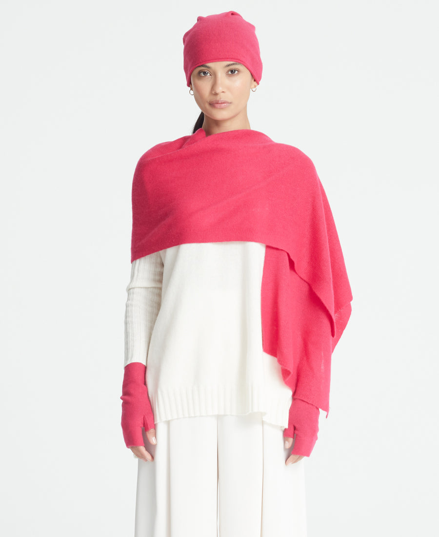 Denner cashmere Knitted Hat (Classic Colours) in Cherry, view 2