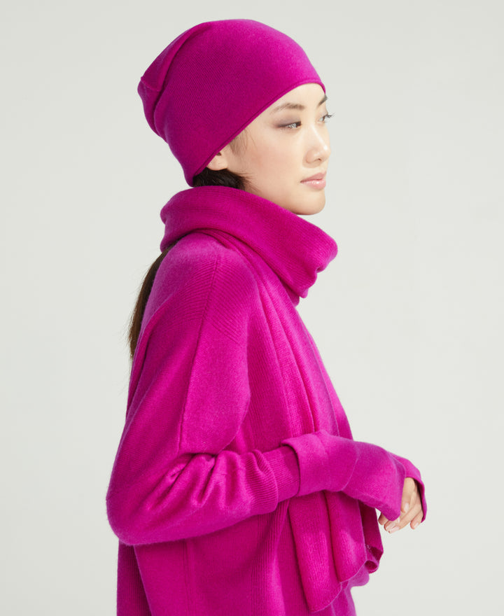 Denner cashmere Knitted Hat (Classic Colours) in Dahlia, view 2