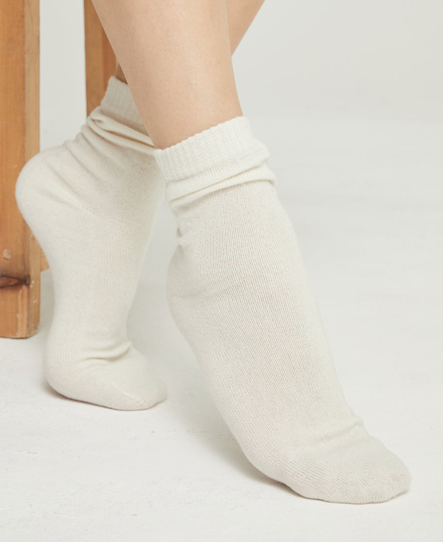 Denner cashmere Socks in White