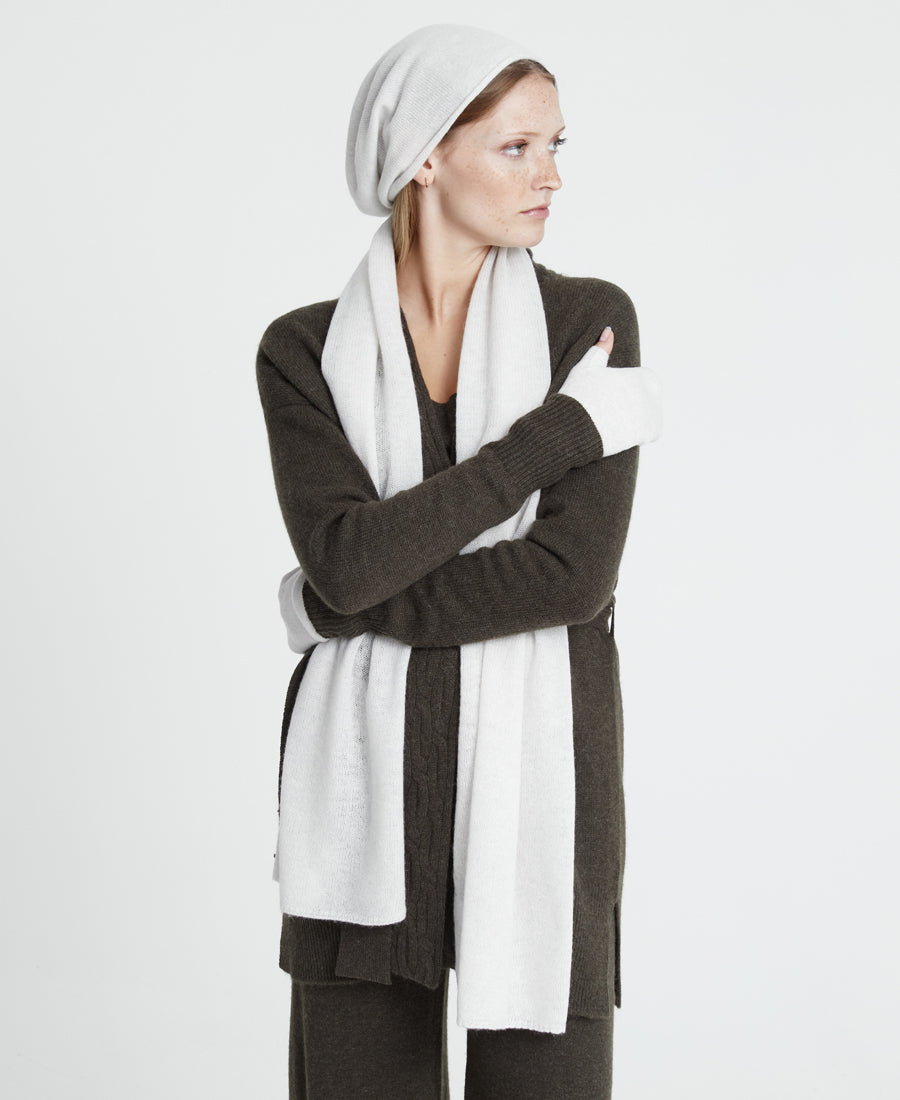 Denner cashmere Knitted Hat (Classic Colours) in Haze, view 3