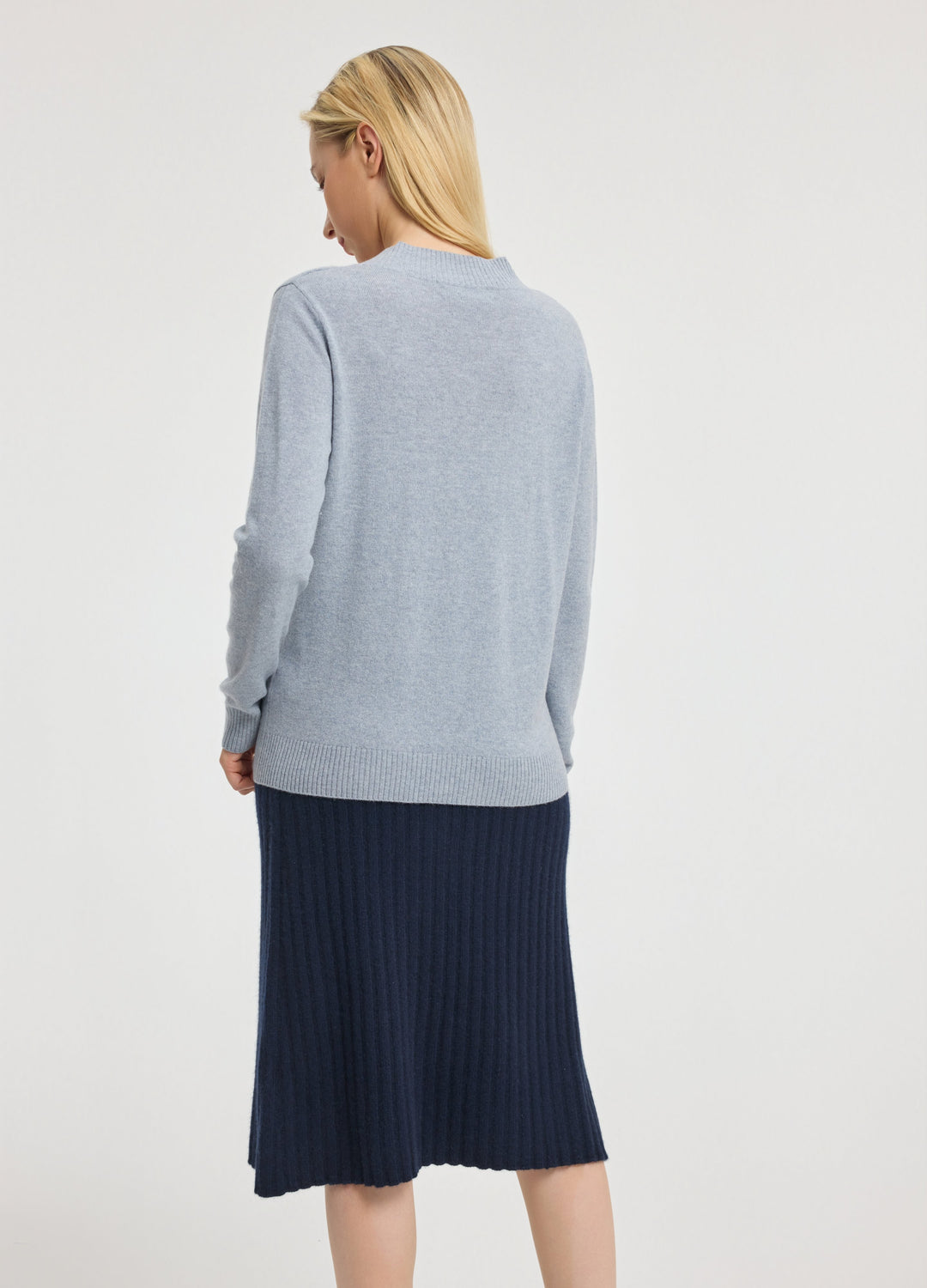 Cashmere Rib-Collar V-Neck