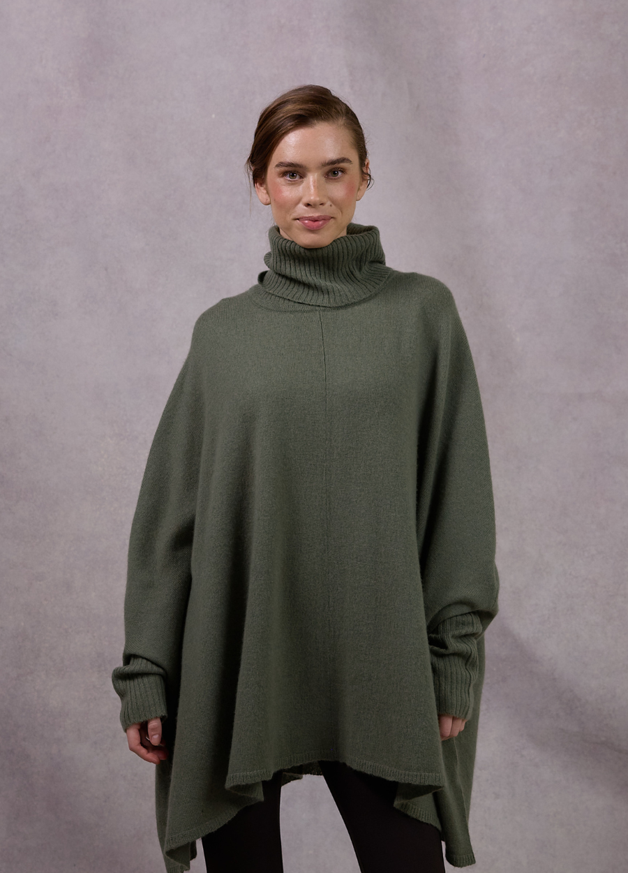 Denner women's merino and cashmere blend Pippa Poncho in Mountain Green